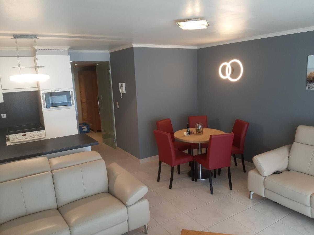 House Kimberly 194, Bus 102 Apartment Nieuwpoort Bagian luar foto